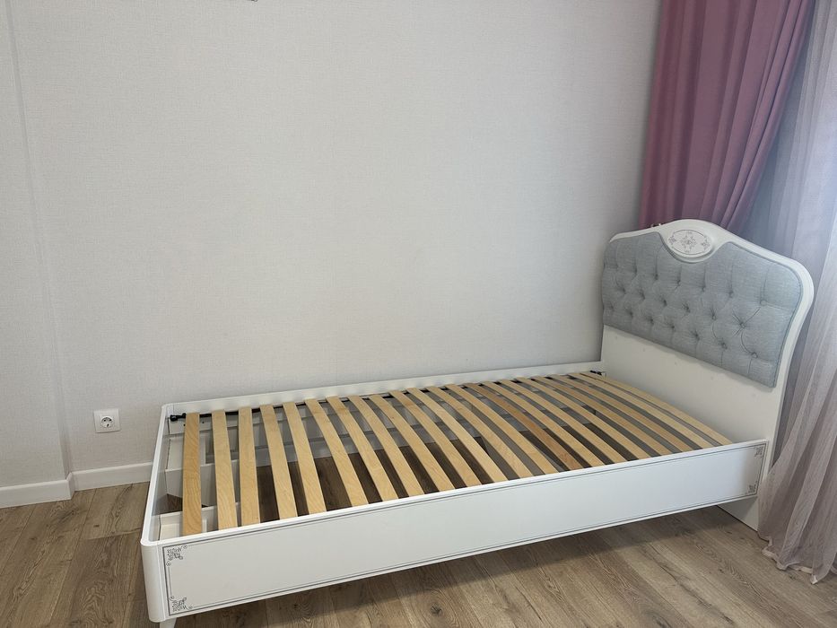 Кровать стол парта