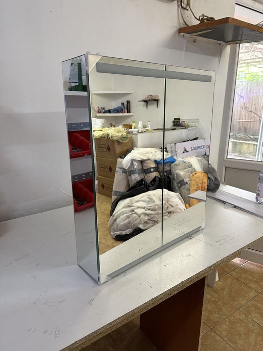 Dulap cu oglinda si iluminare baie Geberit Opțional 60