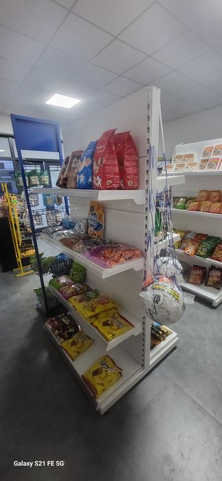 Продам стеллажи б/у