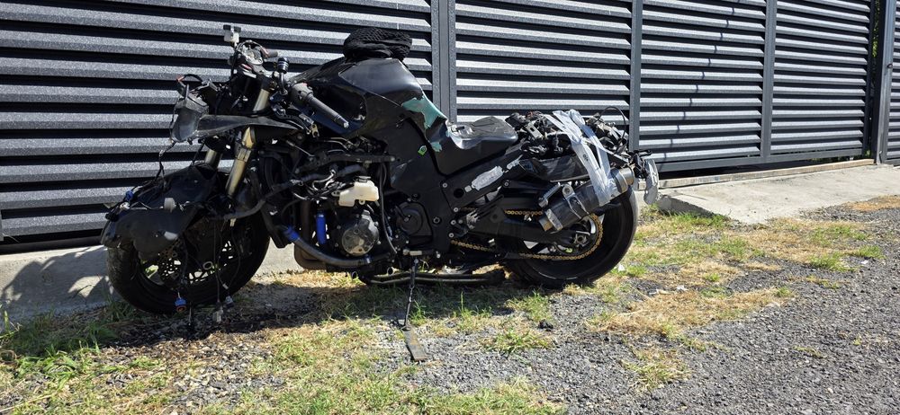 Piese  kawasaki zzr 1400