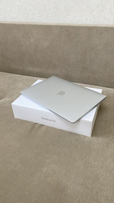 Ноутбук MacBook Air 13 2020 M1