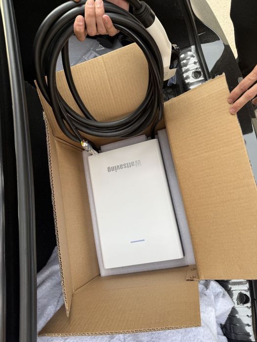 Hongqi honji zaryadka 7 kW