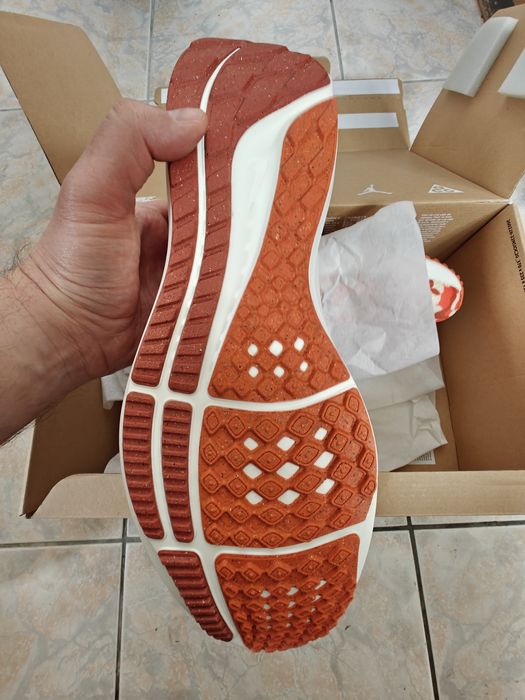 Nike Pegasus 40 Prm,noi, cutie, originali,marime 49.5