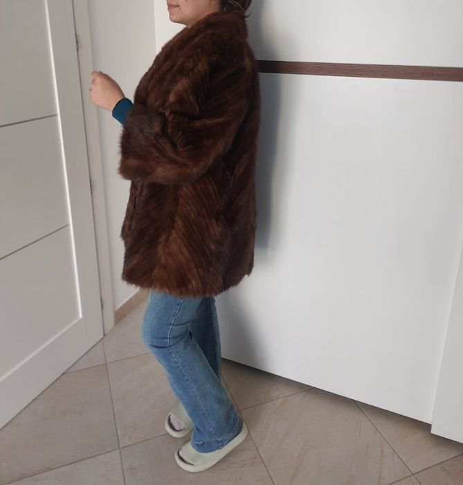 Haină cu Blană de Nurca