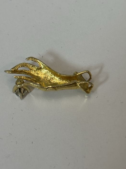 златна дамска висулка с диамант 2.9гр 14к 585