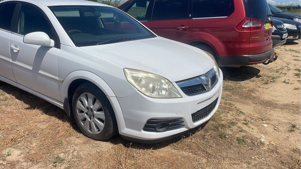 Dezmembrez opel vectra c