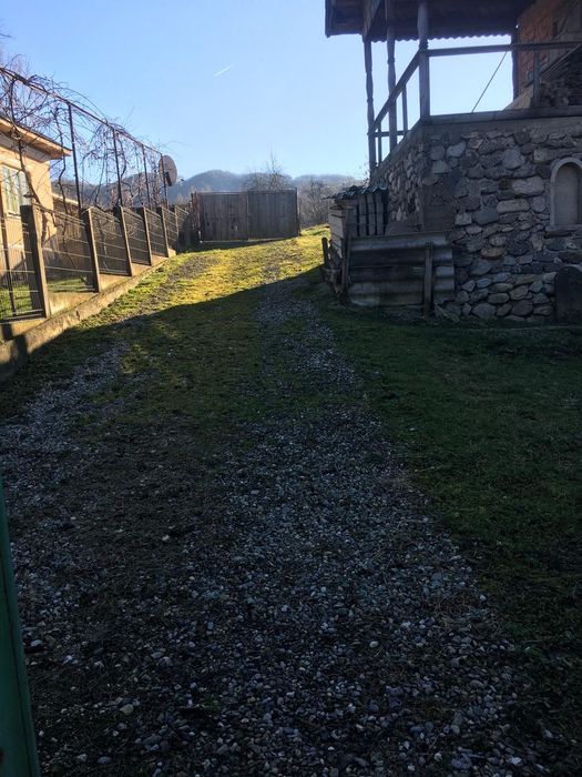 Teren Slătioara Vâlcea – Deschidere D.N. 67, Intravilan + Casă/Anexă