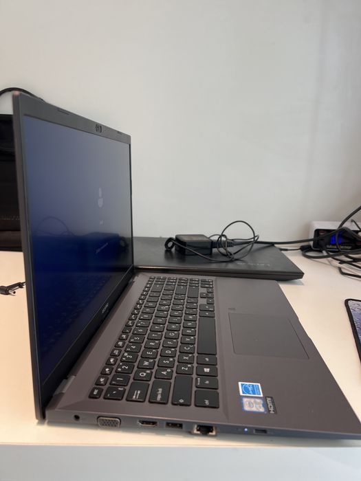 Продам ноутбук Asus Pro