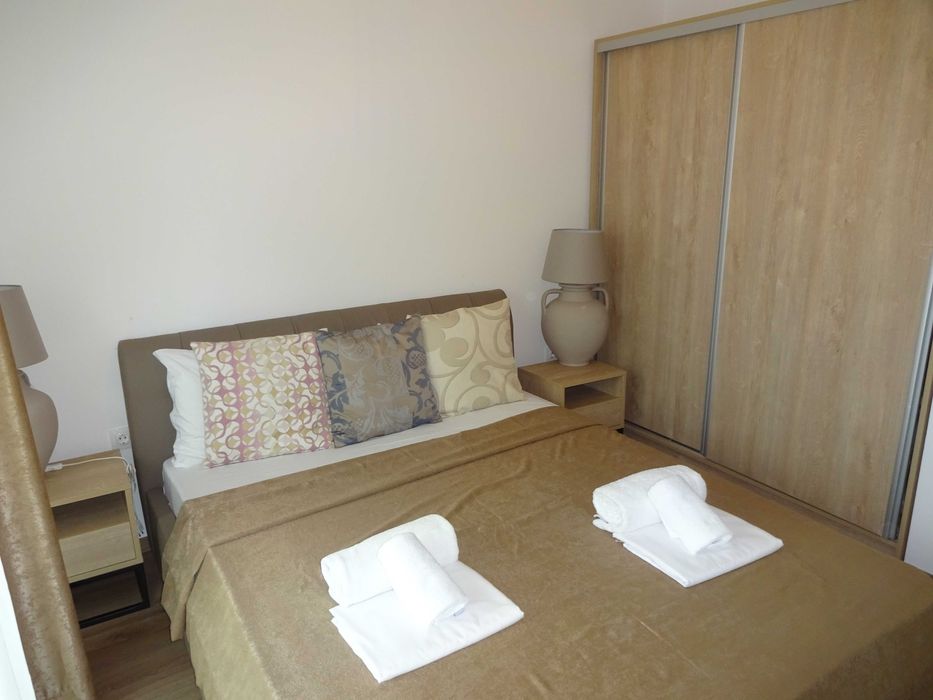 Дава се под наем Двустаен апартамент в к.к. Св.Св. Константин и Елена - 54 кв.м за 400 € - Снимка #5