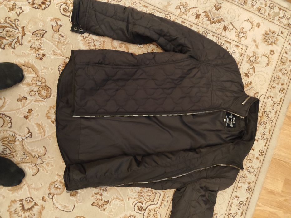 Куртка весенняя осенняян