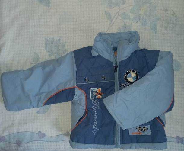 Детский комбинезон и курточки.
