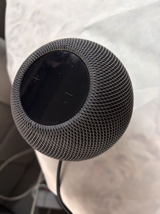 HomePod mini б/у, в хорошем состоянии