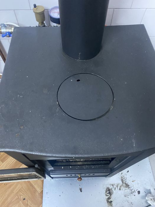 Termosemineu centrala  nou nefolosit