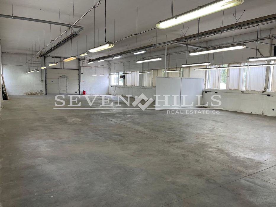 Дава се под наем Склад в Раковски - 375 кв.м за 1312 € - Снимка #1