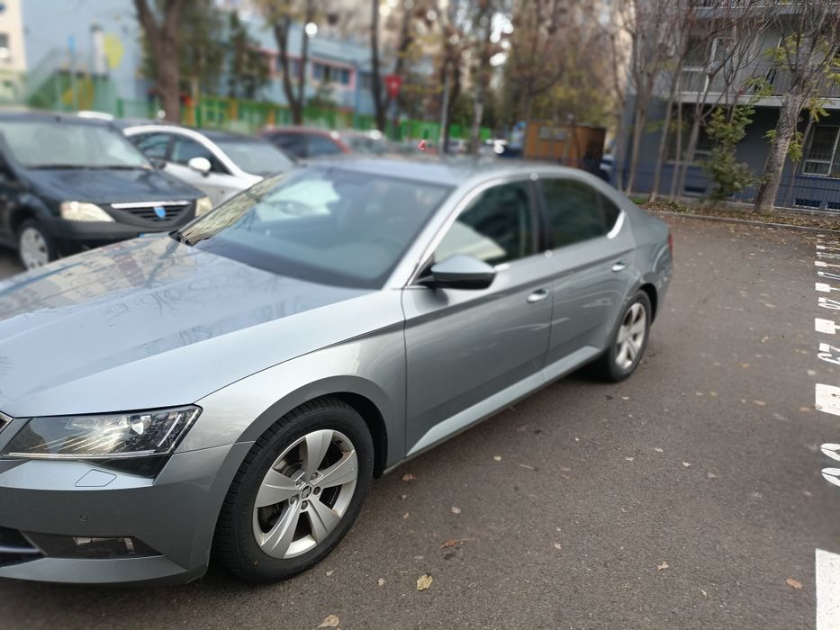 Skoda Superb 190cp