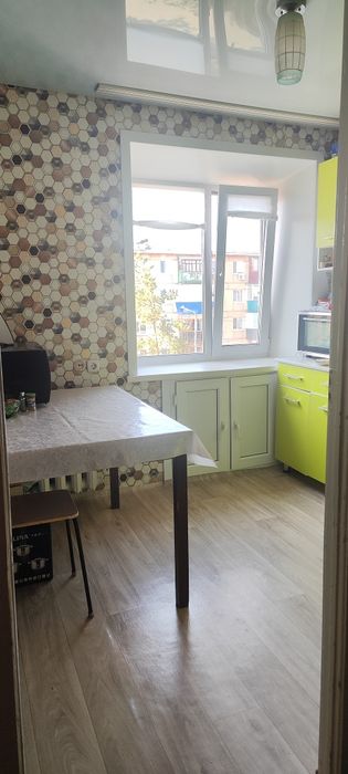 Продам 2 комнатную квартиру
