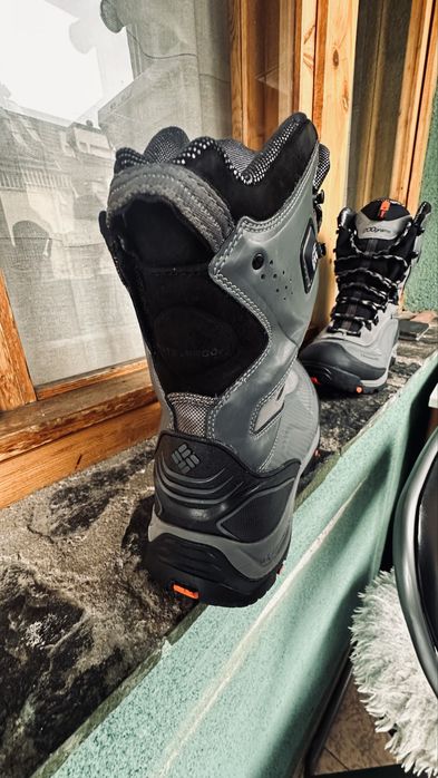 Columbia omni-heat bugaboot plus electric boots