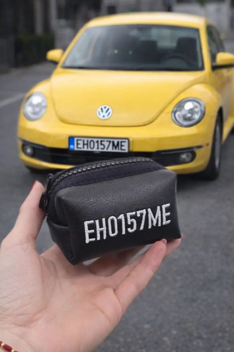 Персонализиран калъф за ключове с бродерия