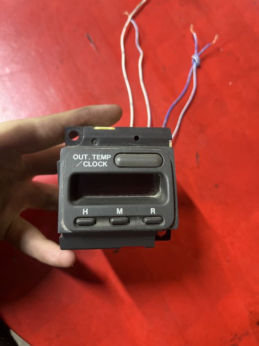 часы панельные на honda crv 1, японец, с  термометром