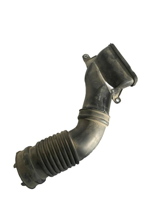 Furtun Admisie Aer Suzuki Vitara 1373 Hybrid 01 95Kw 2023 T32239568 / 13765-53Sa0