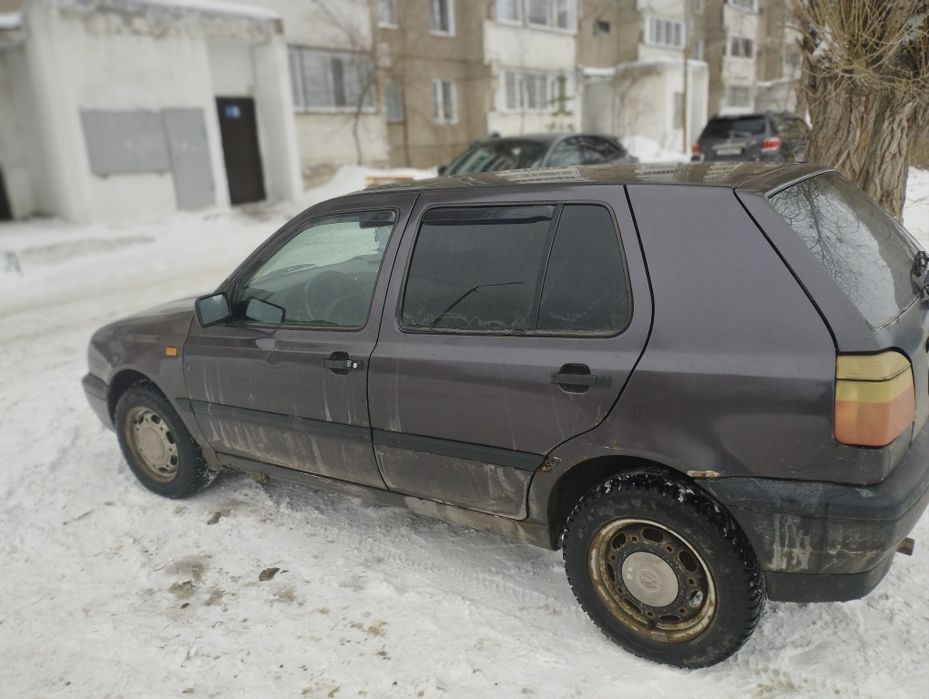 Гольф 3 1.6 срочно