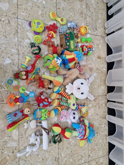 Set jucarii bebelusi