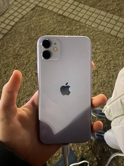 iPhone 11 ochilmagan