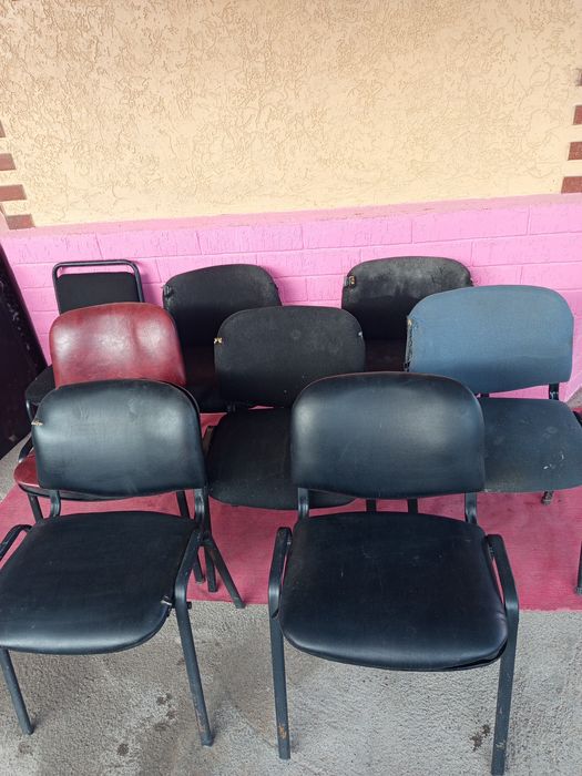 На продажу / стул / .