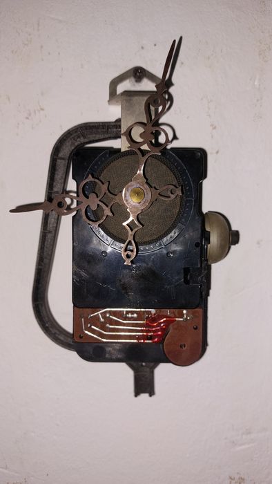 Mecanism ceas cu pendul și gong