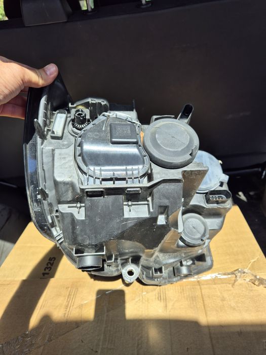 Vand faruri Volkswagen Transporter/ Caravelle/ Multivan T6 2018 Valeo