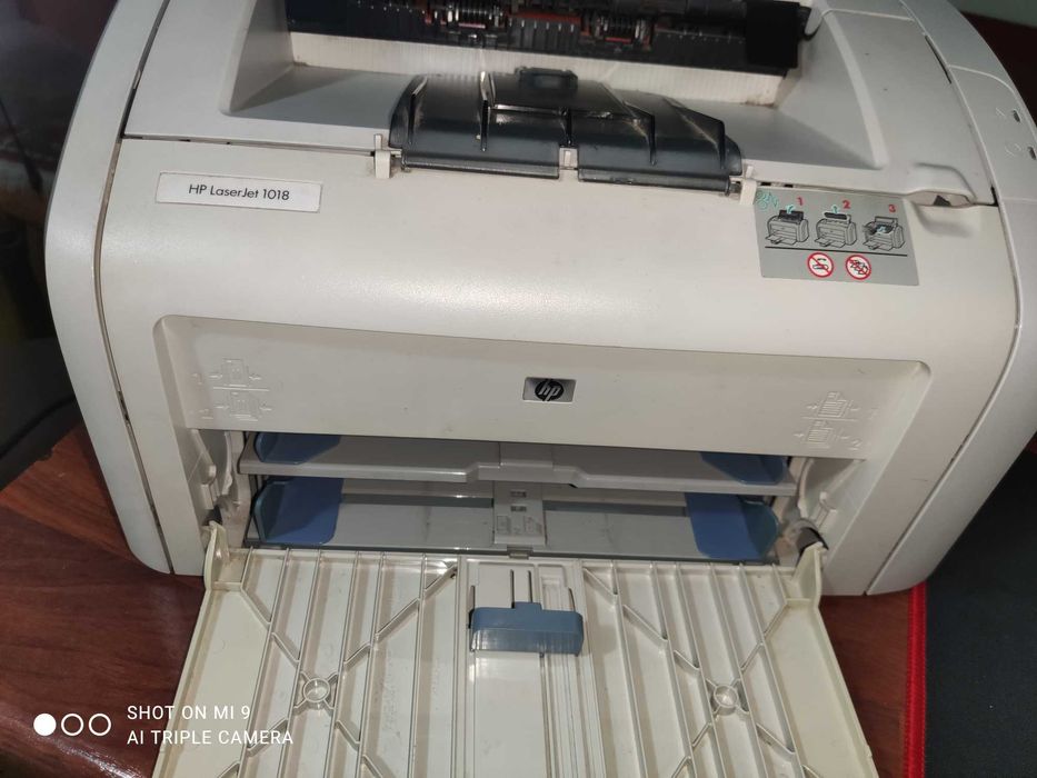 Лазерный принтер HP LaserJet 1018