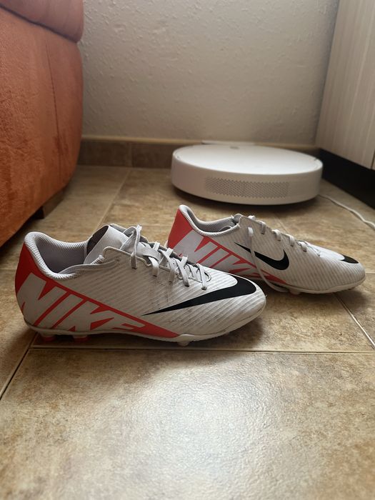 Детски бутонки Nike