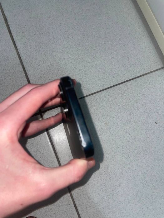 Apple iPhone 15