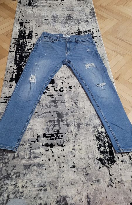 Blugi barbati pull&bear