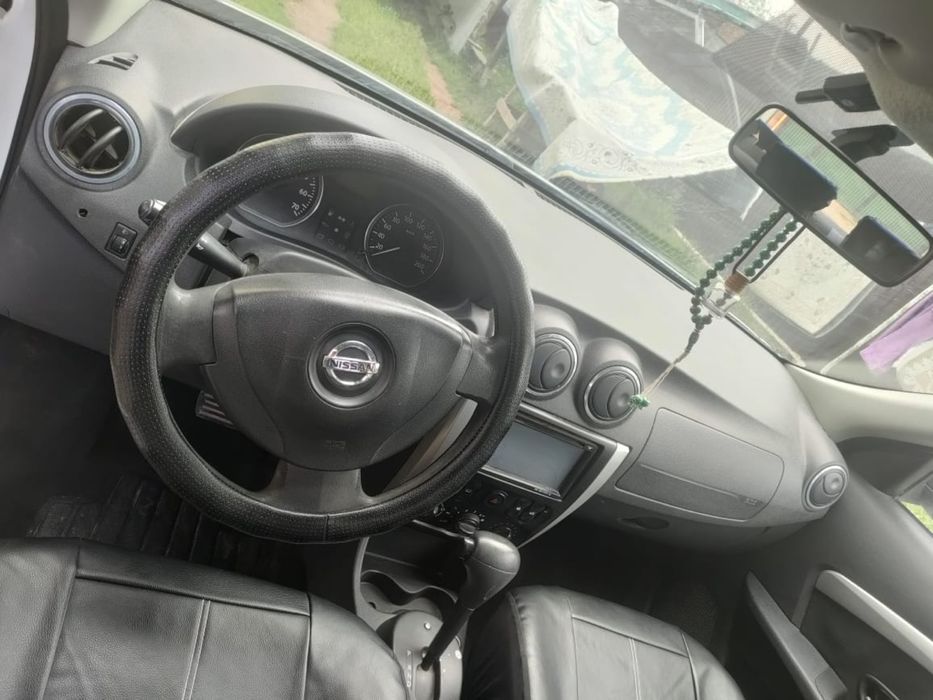 Продам нисан альмера