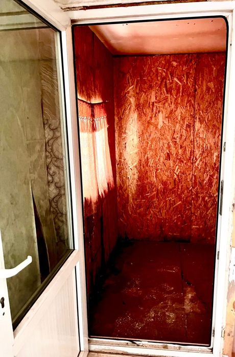 контейнеры 40т утепленные , с дверьми и окнами