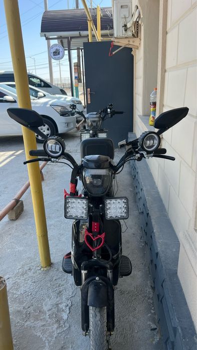 Скутер дави 800 w