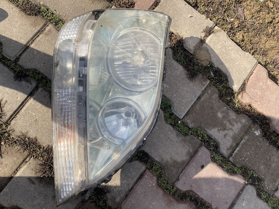 Фара лексус rx 300