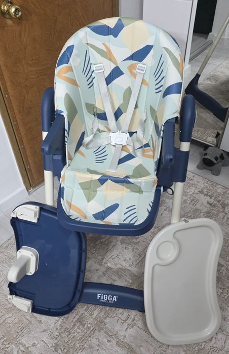 Scaun masă BEBE +Împletitura pt pătuț cadou