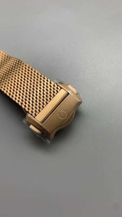 omega seamaster diver 300m сребро-злато