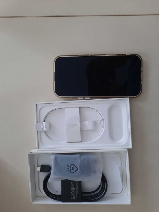 IPHONE  17 AIR с гарантией
