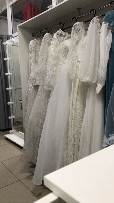 Свадебные платья