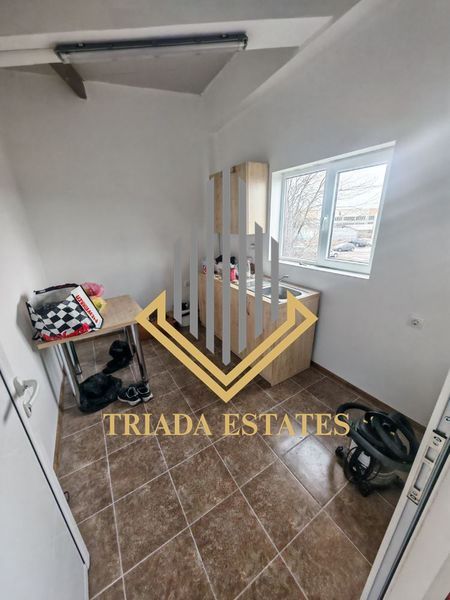 Дава се под наем Склад в Бургас, Промишлена зона - Север - 85 кв.м за 997.05 € - Снимка #4