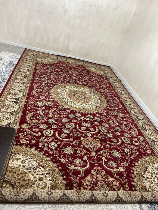 Ковер, кілем.