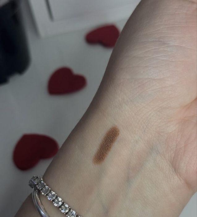 Fenty Beauty contour