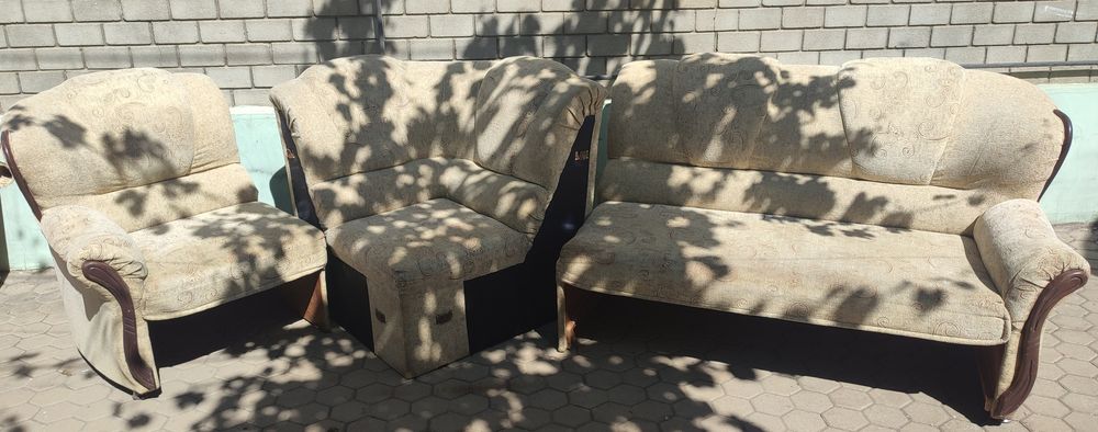 Диван срочно угловой белорусский