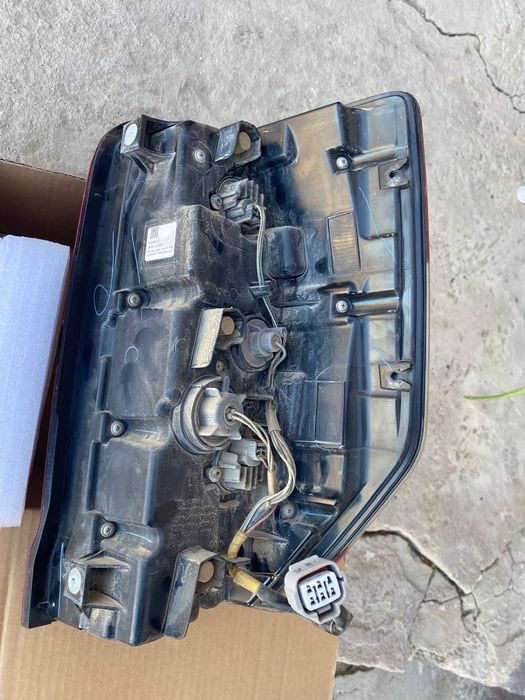 Фара для Mitsubishi L 200