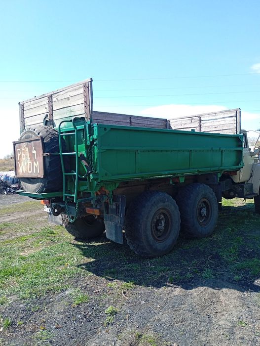 Продам Урал 5557 сельхозник