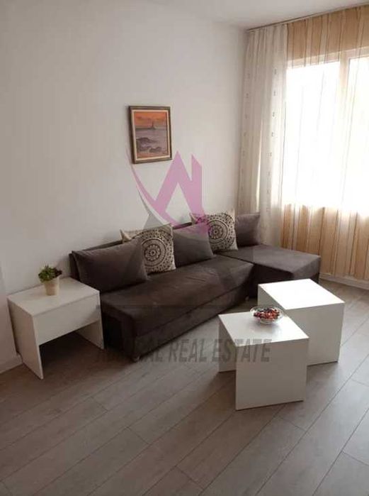 Продава се Двустаен апартамент в Варна, Гръцка махала - 70 кв.м за 3286 €/кв.м - Снимка #3