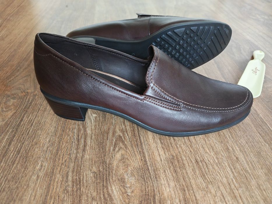 Обувки - естествен кожа - Ecco